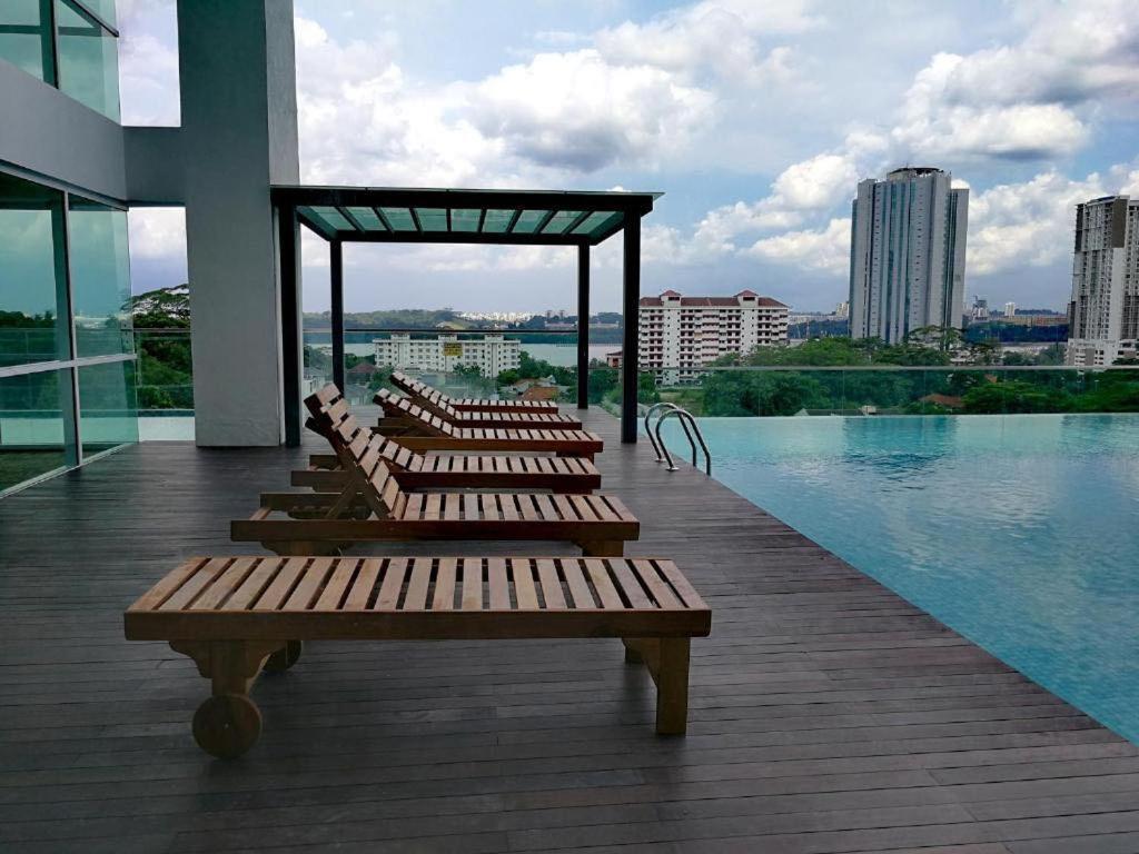 Paragon Jacuzzi Jchome By Mwm Johor Bahru